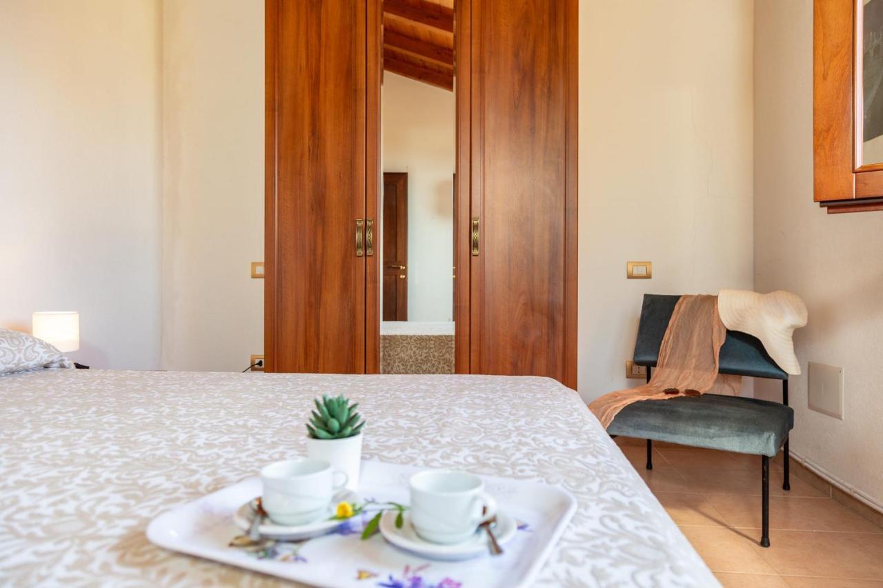 Casa Orfea Apartman Santa Maria Navarrese Kültér fotó