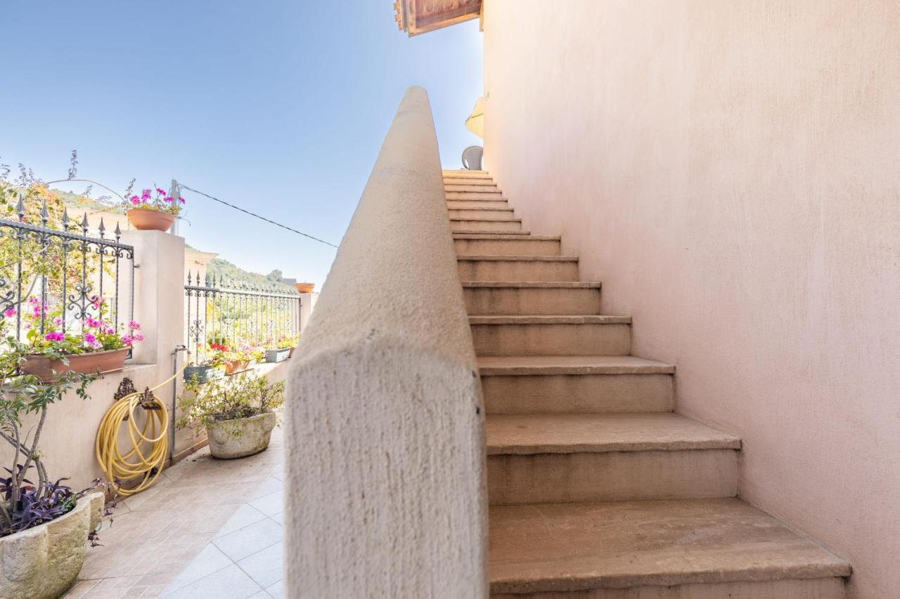 Casa Orfea Apartman Santa Maria Navarrese Kültér fotó